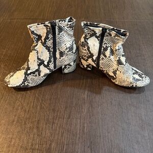 Snakeskin Ankle Boots Sz 8